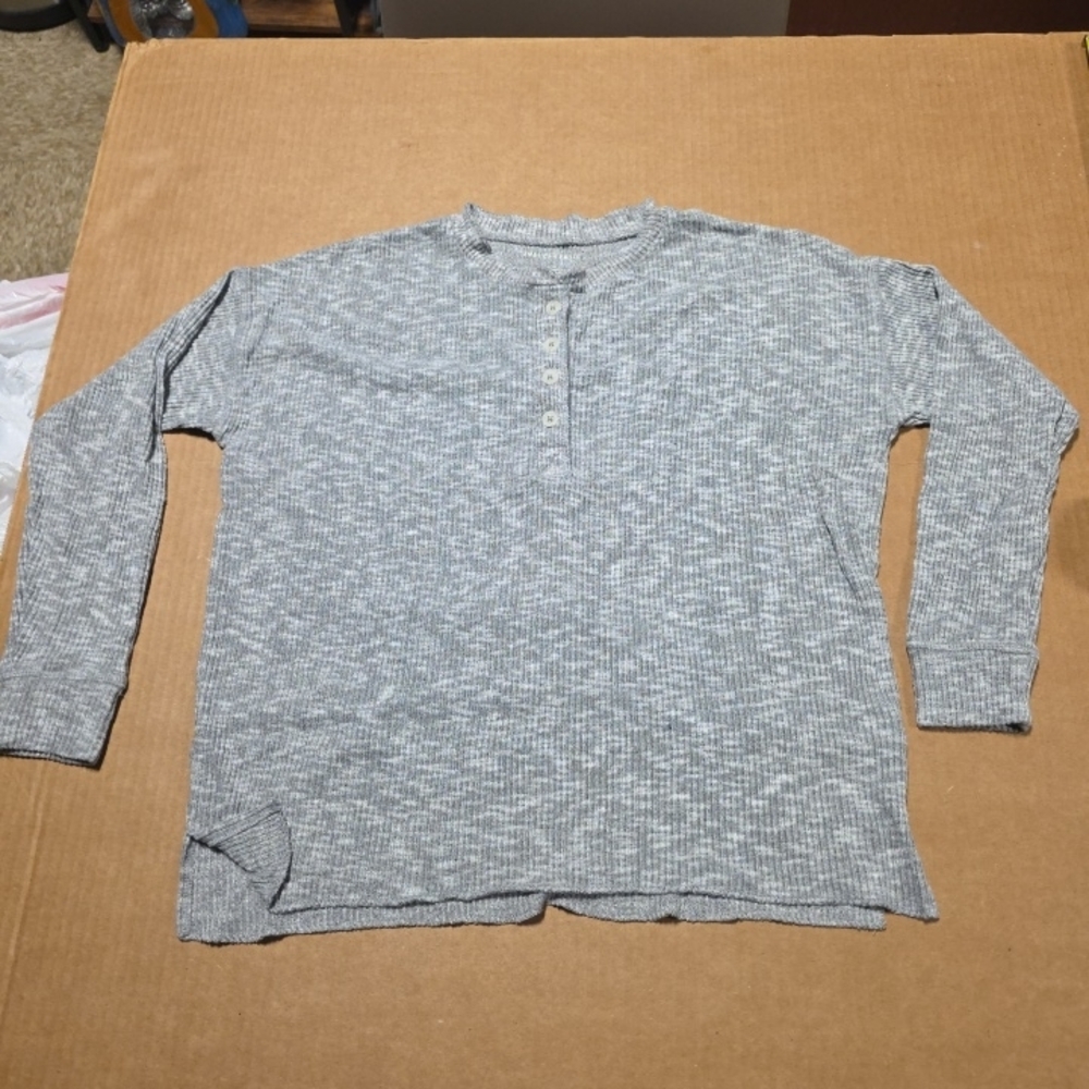 AMERICAN EAGLE GRAY THERMAL Womens TOP    SIZE S